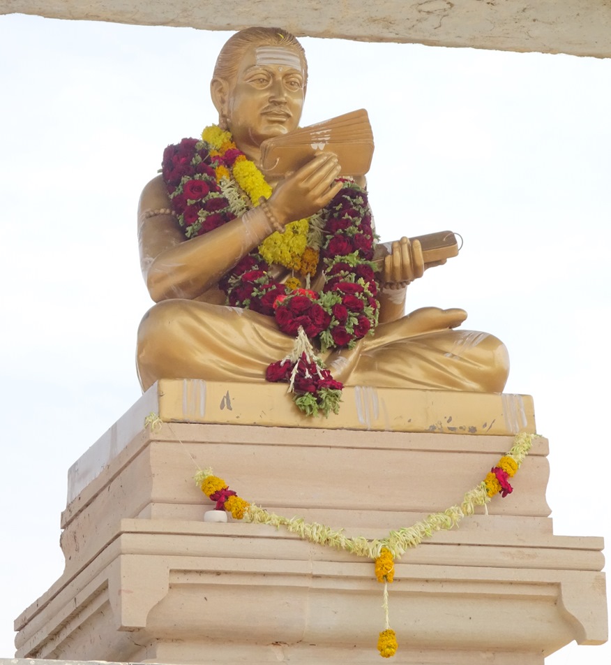Basaweshwara Statue at Kudalasangama-Bagalkot-Karnataka.