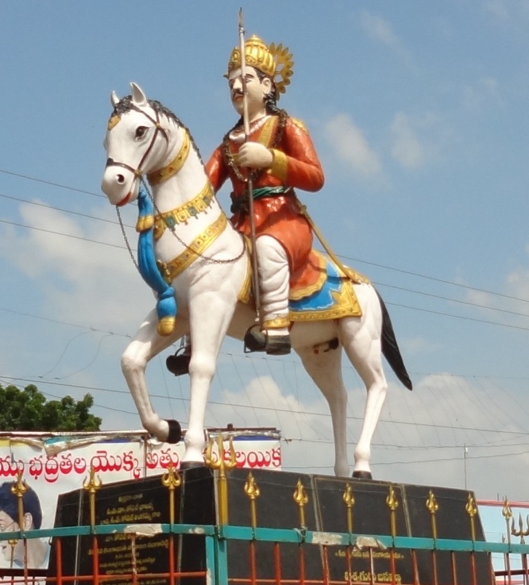 Basaweshwara Statue at Sangareddy-XRoad-Telengana.