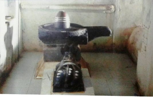 ಅಕ್ಕನಾಗಮ್ಮ ಗದ್ದುಗೆ Akkanagamma Gadduge, Tarikeri, Chikkamagaluru, Karnataka